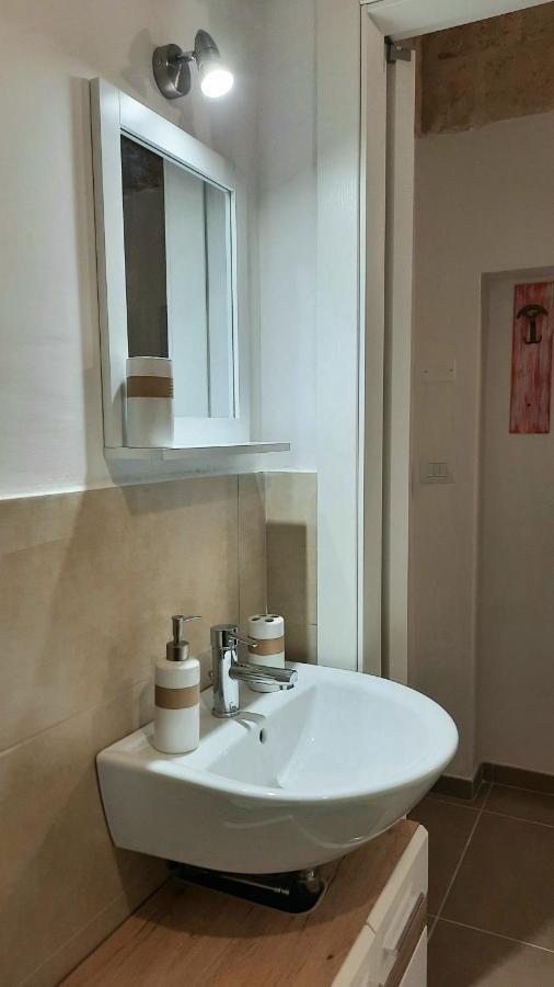 I Due Carrubi Villa Ostuni Bagian luar foto